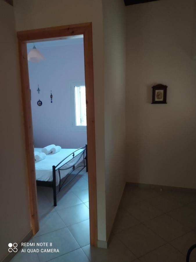 Ozena Countryside Apartment Vromonérion 외부 사진