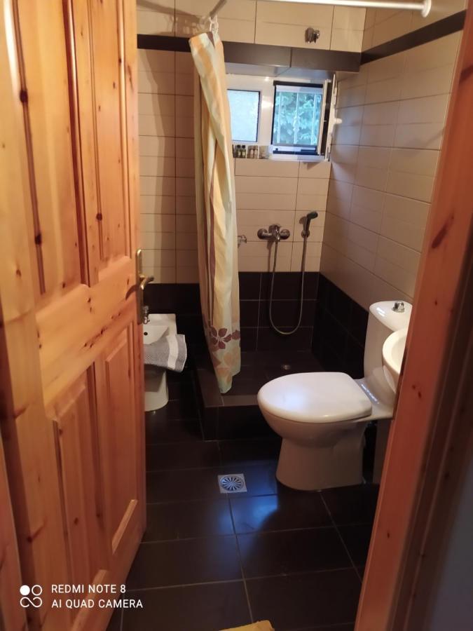 Ozena Countryside Apartment Vromonérion 외부 사진